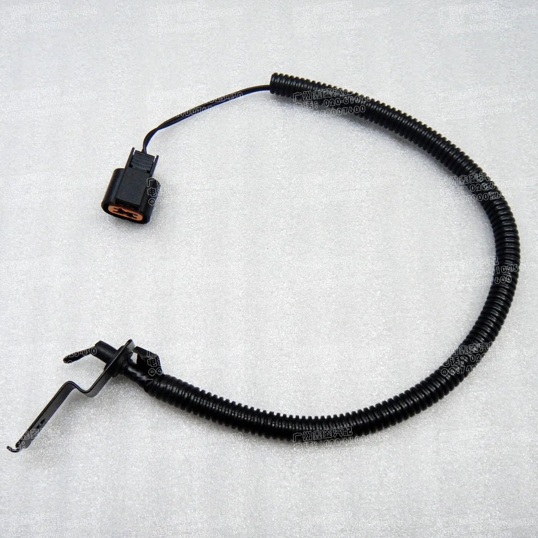 1pc for Mitsubishi  Pajero V31V32V33 Taycan  Suburban  Indoor temperature and outdoor sensing sensor