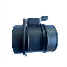 5WK97022 MAF Mass Air Flow Meter Sensor for Renault Master Nissan NV400 Opel Movano Vauxhall Movano Mk 8200914647