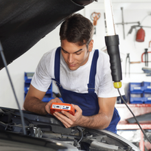 Projecta IC800-24 24V Automatic 8A 7 Stage Battery Charger