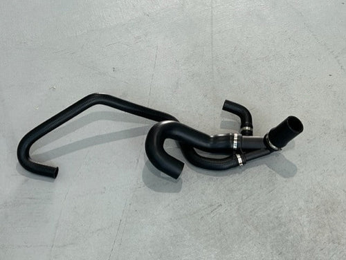 Lower Radiator Hose for Land Rover Discover 2 4.0 V8 PEH000080