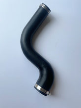 Upper Right Intercooler Hose For Range Rover L322 Sport 3.6 TDV8 PNH500510